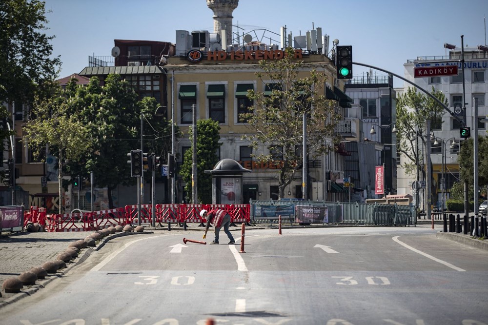 65 YAŞ ÜSTÜ SOKAĞA ÇIKIYOR... Yarın sokaklar 4 saatliğine onların