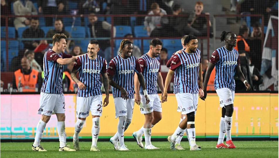 Trabzonspor, üç büyük rakibine karşı galibiyet özlemini bitirmek için Kadıköy'e geliyor