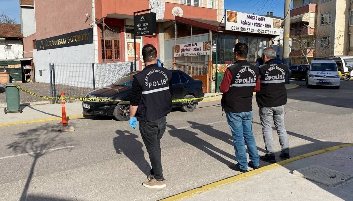 Yaşlı adamı otomobilde sırtından vurarak öldüren zanlı yakalandı Yaşlı adamı otomobilde sırtından vurarak öldüren zanlı yakalandı