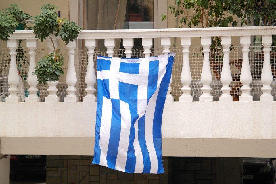 Yunanistan'da tersine esen rüzgar - 3