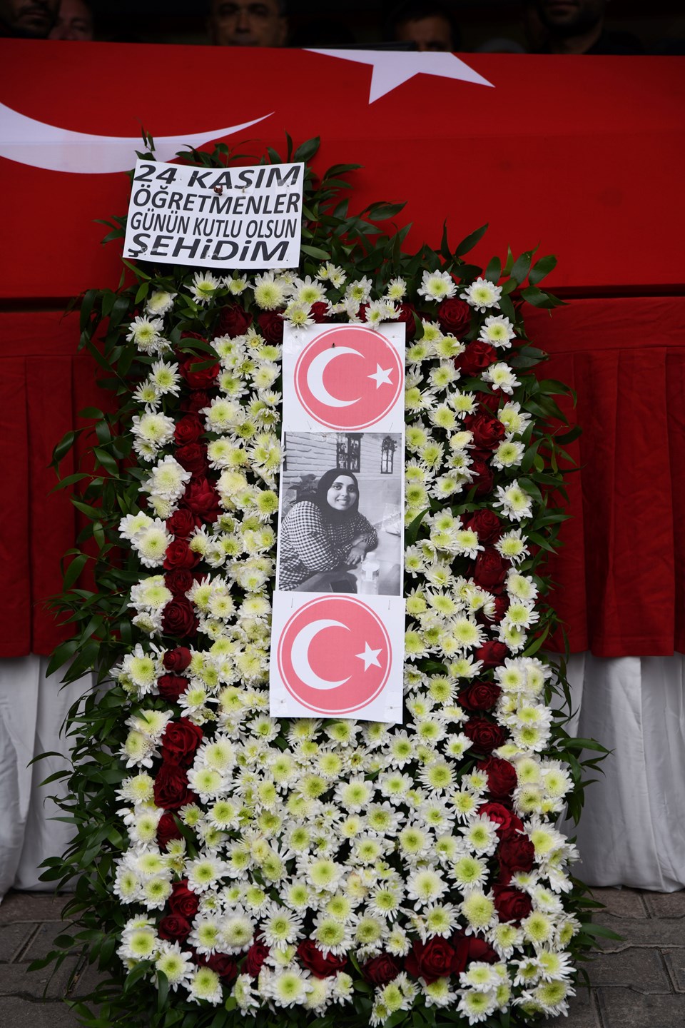 Türkiye, Ayşenur öğretmeni anıyor - 3