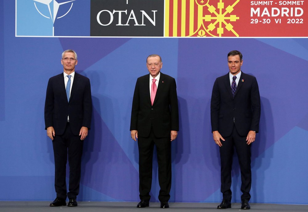 Cumhurbaşkanı Erdoğan NATO Liderler Zirvesi'nde - 12