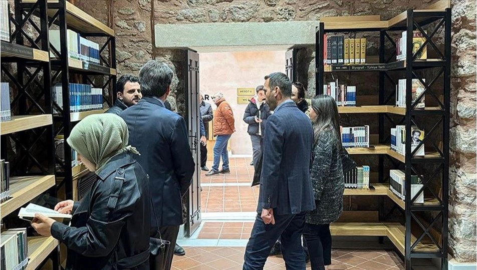 Yedi Güzel Adam ve Öncüler Kütüphanesi yeniden hizmete açıldı