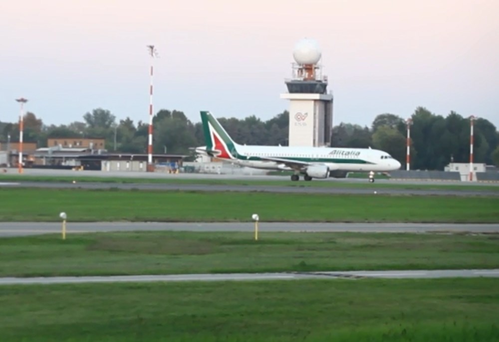İtalyan havayolu firması Alitalia son uçuşuyla faaliyetlerini noktaladı - 9