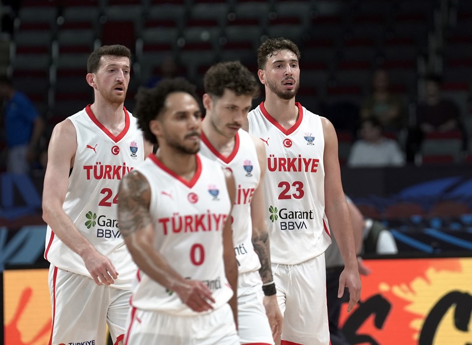 12 Dev Adam'dan potada 2'de 2 - 1