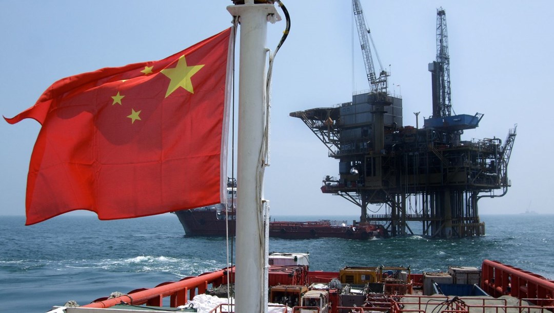 Çin de kargo gemisi köprüye çarptı 4 kayıp