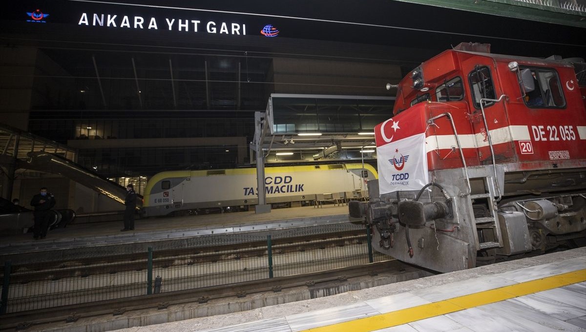 Çin'e giden ilk ihracat treni Ankara'dan geçti