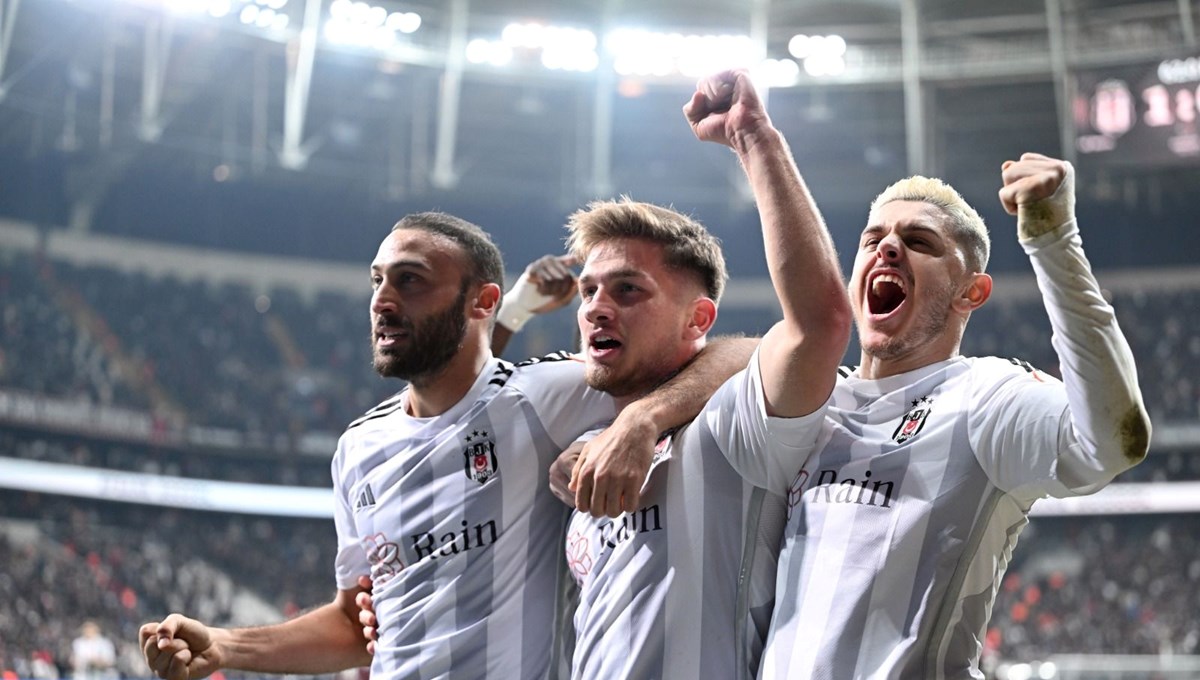 Beşiktaş'ta 7 isim dönüyor: Konyaspor muhtemel 11'i Beşiktaş'ta 7 isim dönüyor: Konyaspor muhtemel 11'i