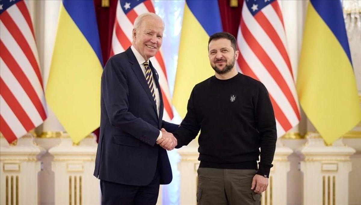 Biden, Zelenskiy ile görüştü