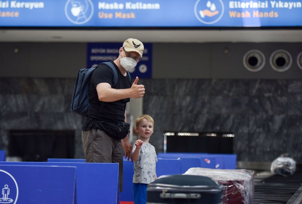 Kapılar açıldı, Ruslar akın akın geliyorlar! Rusya'dan hava trafiği yüzde 45 arttı - 26