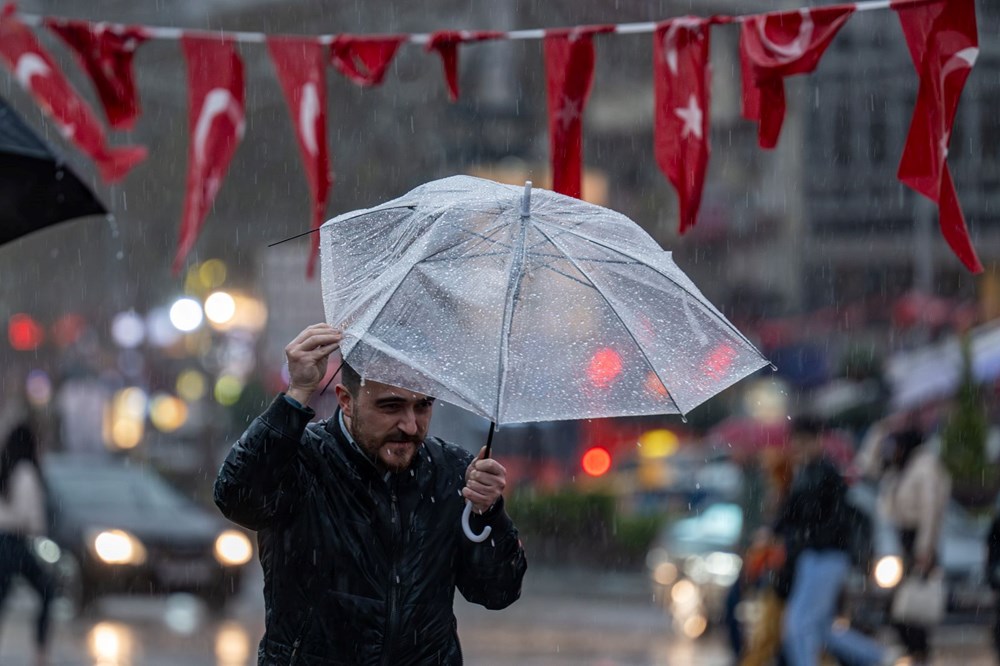 İstanbul'da fırtına alarmı: Hızı 80 km/saate kadar çıkacak | Bu saatlere dikkat! - 2