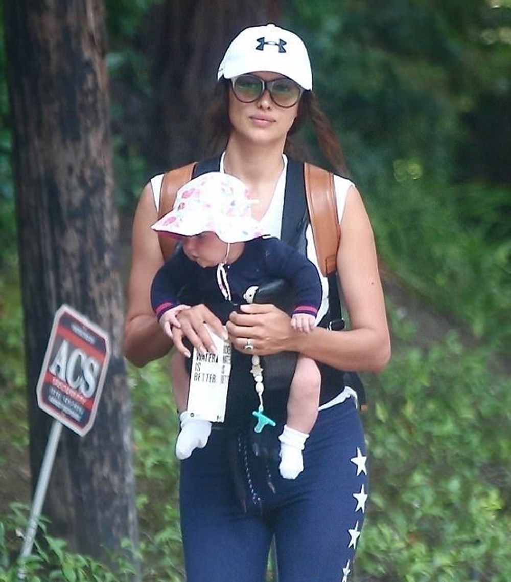 Irina Shayk wears head-to-toe black as she holds hands with her daughter