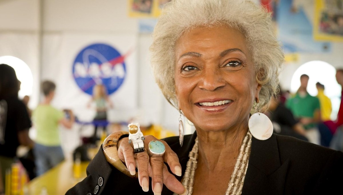 Star Trek oyuncusu Nichelle Nichols'ün külleri uzayın derinliklerine bırakılacak