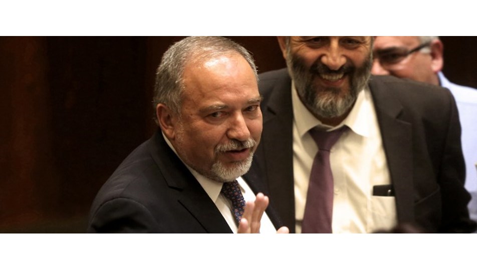 İsrail Savunma Bakanı Lieberman'dan Hamas'a tehdit
