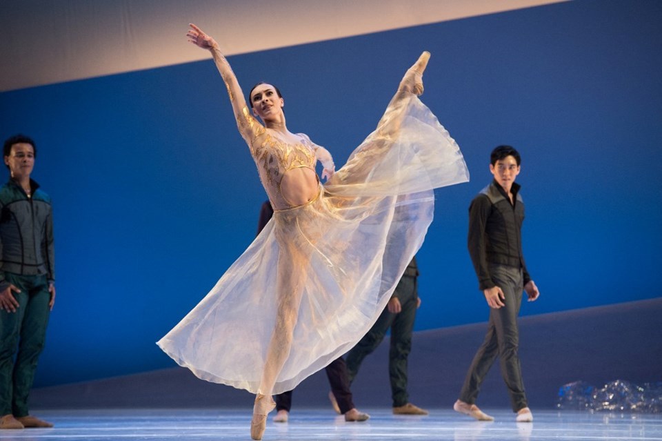 Rus baş balerin Olga Smirnova savaşa tepki olarak Bolşoy Balesi'nden ayrıldı - 1