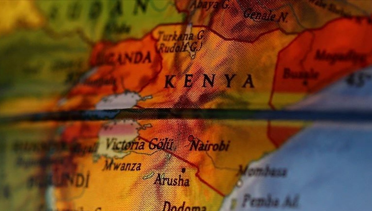 Kenya, ülkeye girişte vize uygulamasını kaldırma kararını erteledi