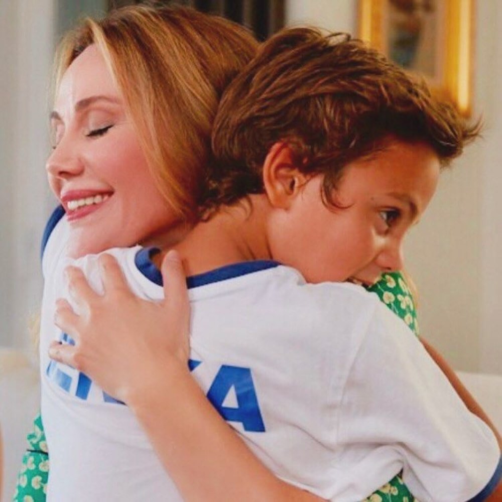 Demet Şener's Run to Ömer: "I Came Running to You Today" 73 9cJimzDg kuHwTHP 8MLyQ