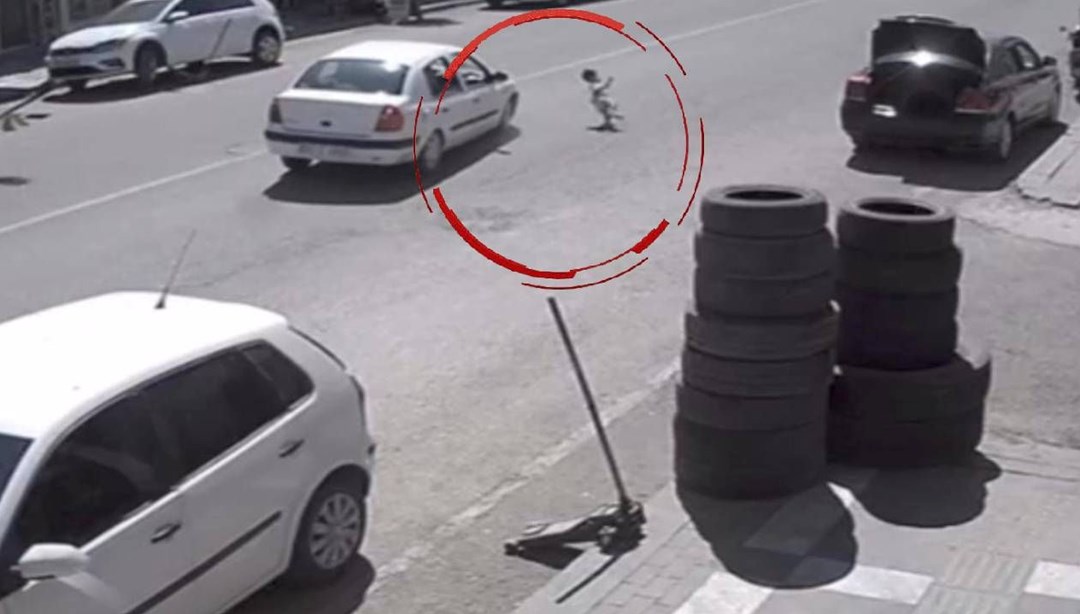 Şanlıurfa'da feci kaza: Anne ve babasından kaçan çocuğa otomobil çarptı