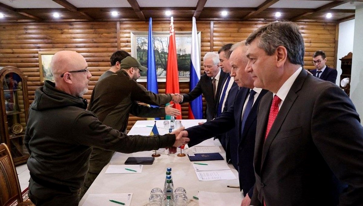 Rusya: Ukrayna ile barışçıl çözüme bağlıyız