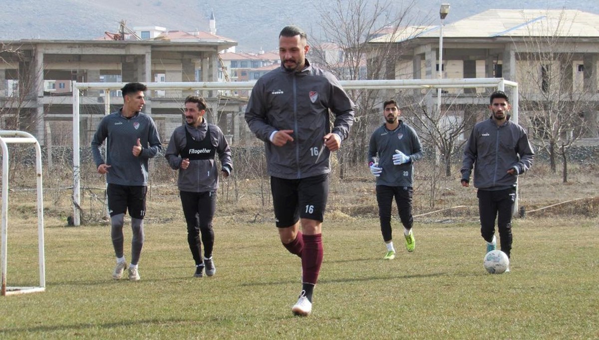 Elazığspor'dan da ligden çekilme kararı: Takım sayısı 11'e çıkıyor