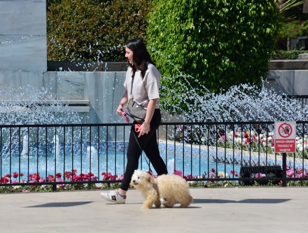 Adana 33 dereceyi gördü, parklar doldu - 4