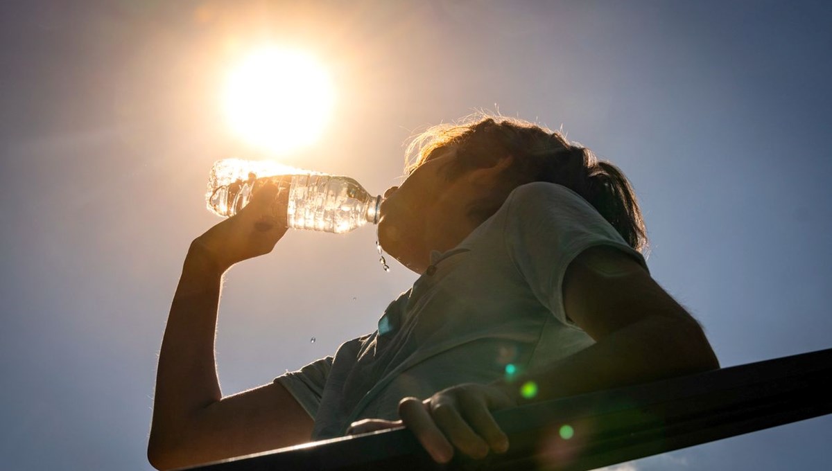 Meteoroloji uyardı: Bu saatlerde dışarı çıkmayın