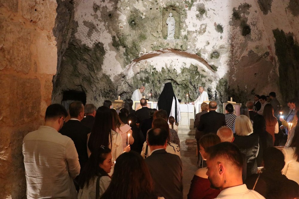 Türkiye'de yaşayan Hristiyanlar Paskalya'yı kiliselerde kutladı 73 9o840S hLEKmVqA3h5OL0g