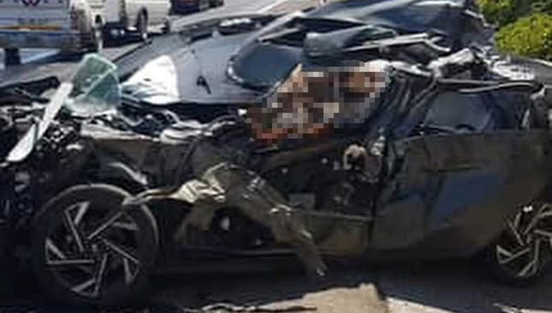 Şanlıurfa otomobil tankere çarptı: 1 ölü