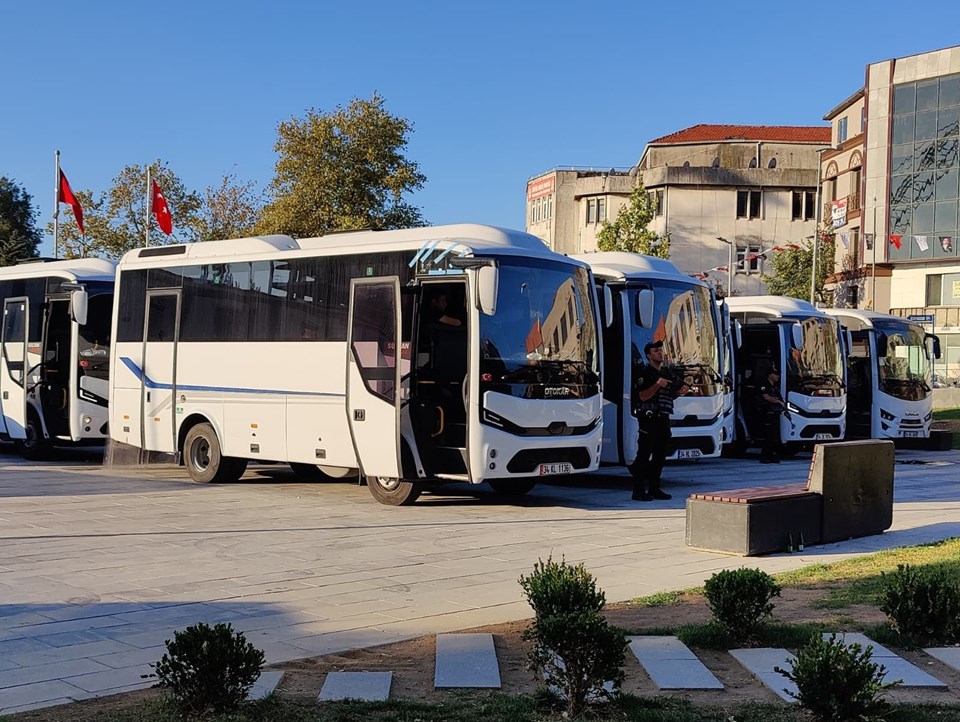 CHP'li Bayrampaşa Belediyesi'ne operasyon: Başkan Hasan Mutlu dahil 48 kişi gözaltında - 3