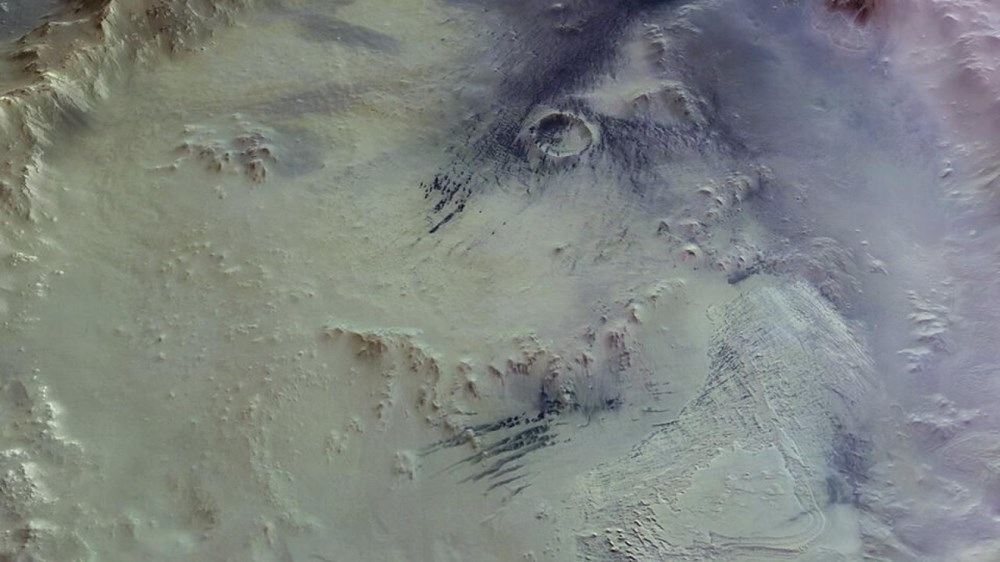 Astronomlar Mars'ta bir 'Ayı' keşfetti - 6