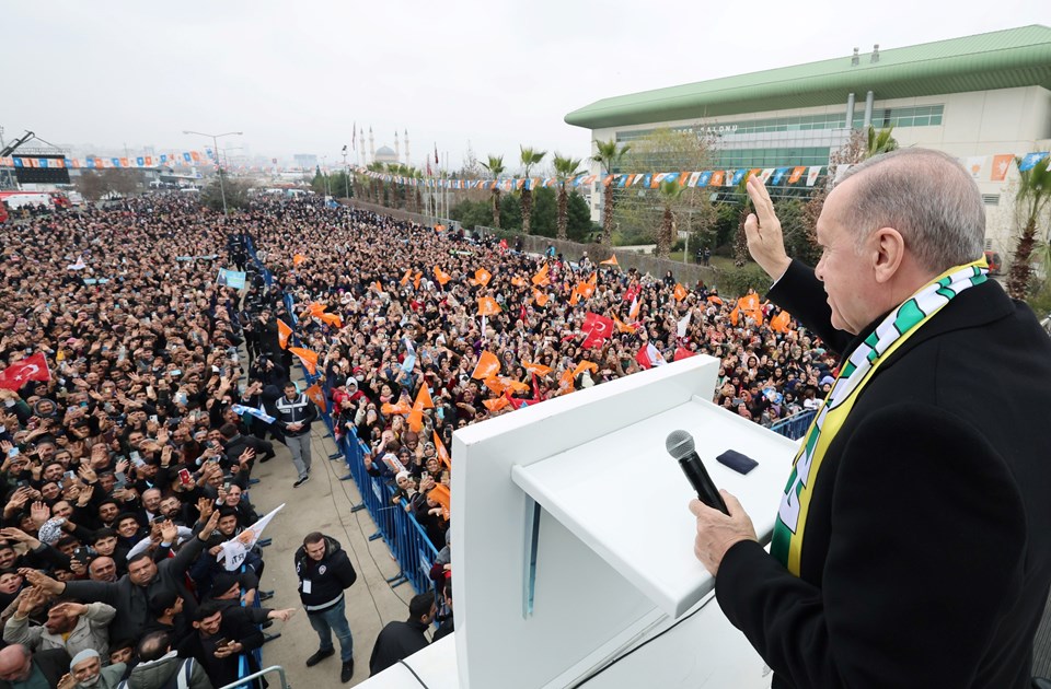 Şanlıurfa’da deprem konutları teslim töreni ve aday tanıtım toplantısı | Cumhurbaşkanı Erdoğan: CHP zihniyetinin Türkiye’nin çıkarlarıyla bağı kalmadı - 4