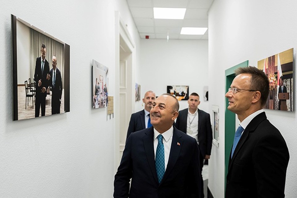 Eski Dışişleri Bakanı Çavuşoğlu'na Macaristan'da "Yıldızlı Liyakat Nişanı" verildi - 3