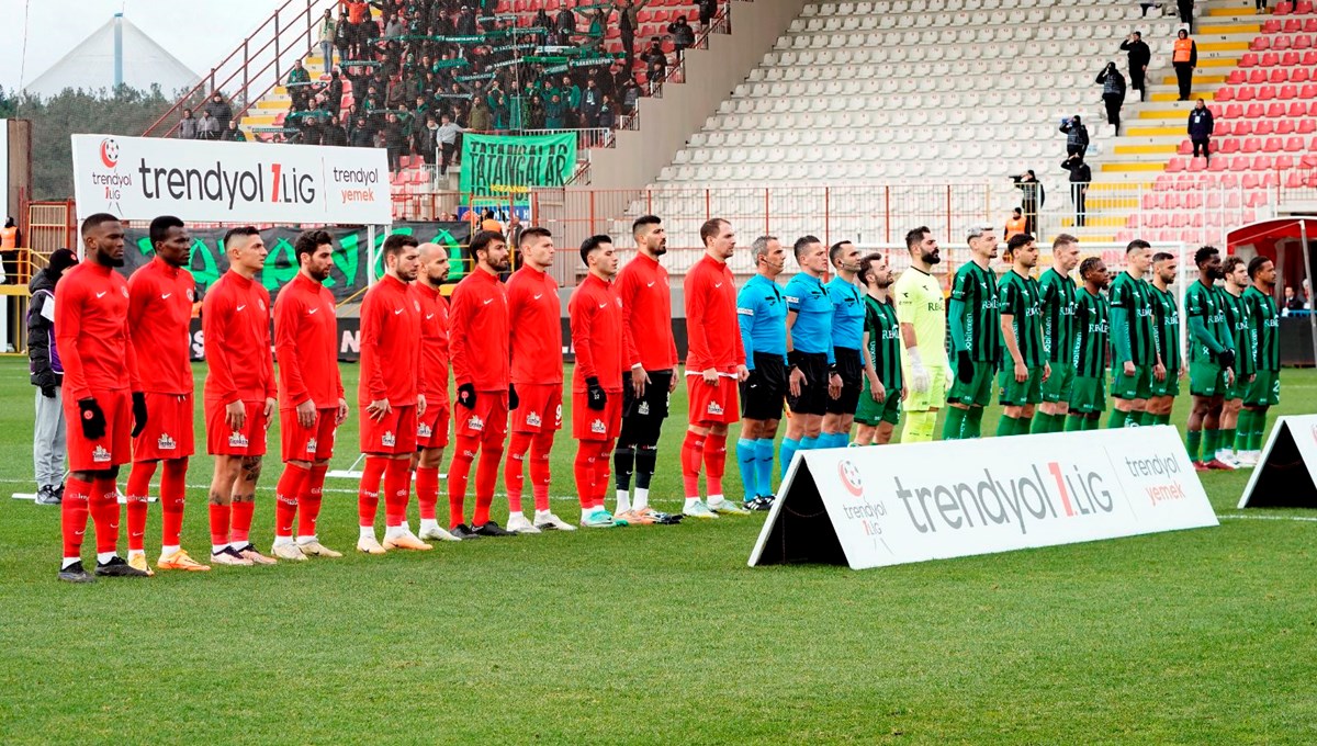 Ümraniyespor, Sakaryaspor ile berabere kaldı Ümraniyespor, Sakaryaspor ile berabere kaldı