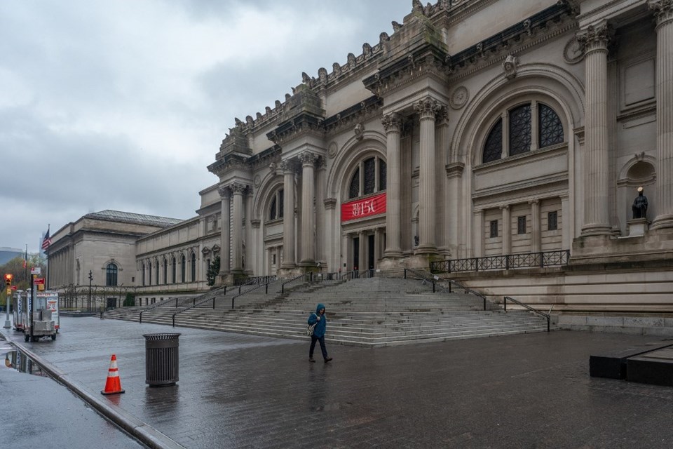 Google, 'Metropolitan Museum of Art'ın 151. yılı için 'Doodle' hazırladı - 1