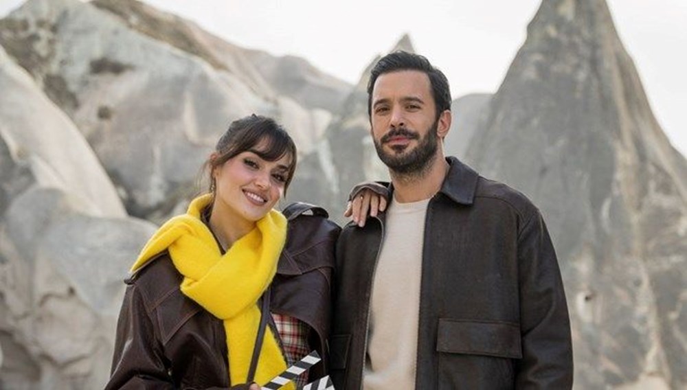 Hande Erçel ile Barış Arduç üçüncü kez aynı projede - 3