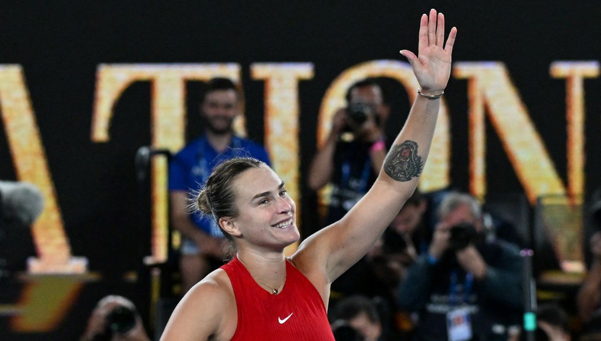 Aryna Sabalenka omuz sakatlığı nedeniyle Wimbledon'dan çekildi Aryna Sabalenka omuz sakatlığı nedeniyle Wimbledon'dan çekildi
