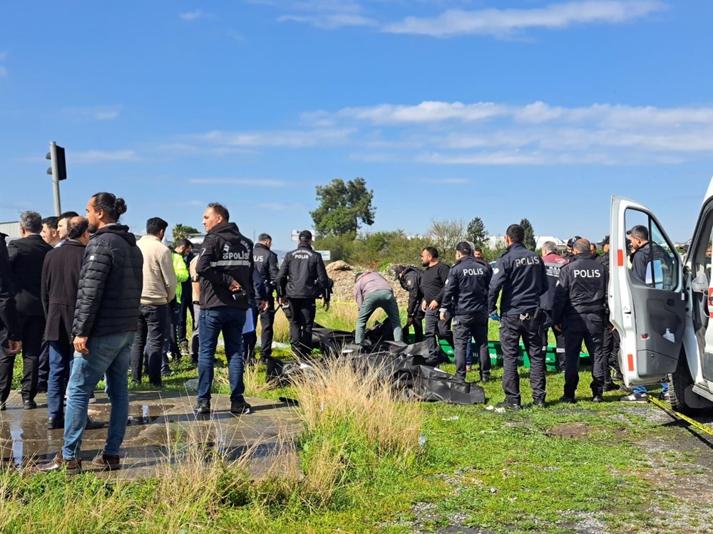 Hatay'da katliam gibi kaza: Aynı aileden 6 ölü - 8