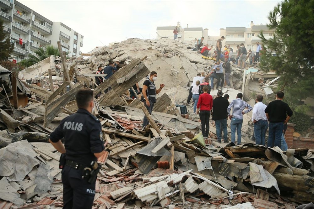 İzmir, son 111 yılda 6 ve üzeri büyüklüğünde 8 deprem yaşadı - 15