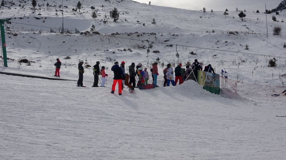 Suni karlama yapılan Kartalkaya'da son 42 yılın en kötü sezonu - 8