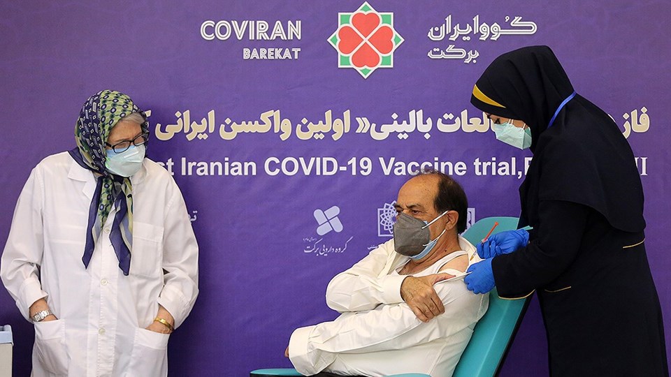 İran'da Covid-19'a karşı geliştirilen yerli aşı COVIRAN Bereket'in seri üretimine başlandı - 2
