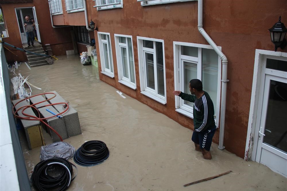 Edirne�de sel baskını NTV