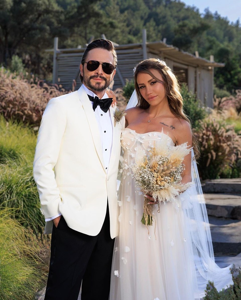 Ahmet Kural-Çağla Gizem Şahin çifti bebeklerinin ismini açıkladı - 1