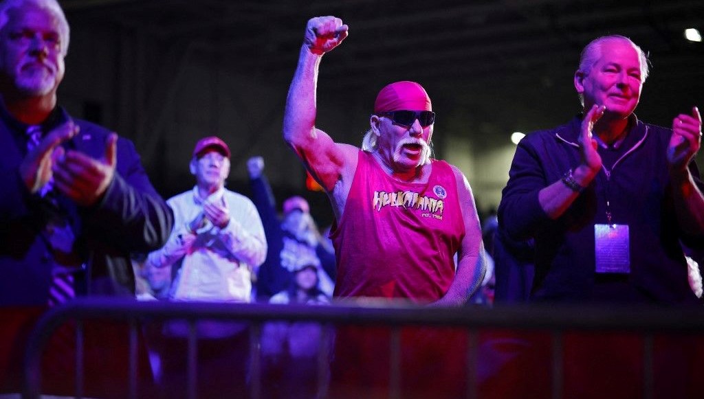Hulk Hogan hayatını kaybetti