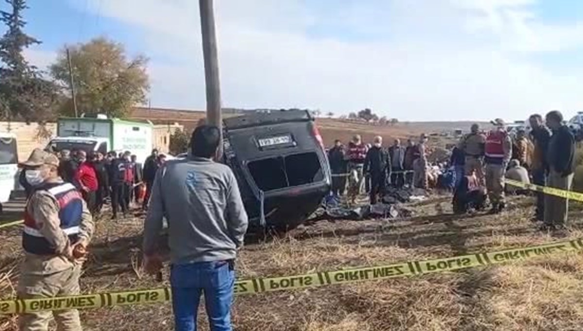 Anne ile 3 çocuğu kazada öldü