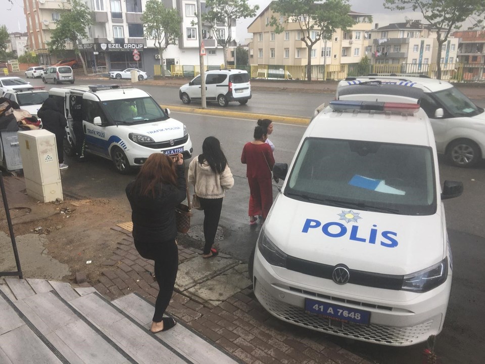 Kocaeli’de masaj salonuna fuhuş baskını - 1