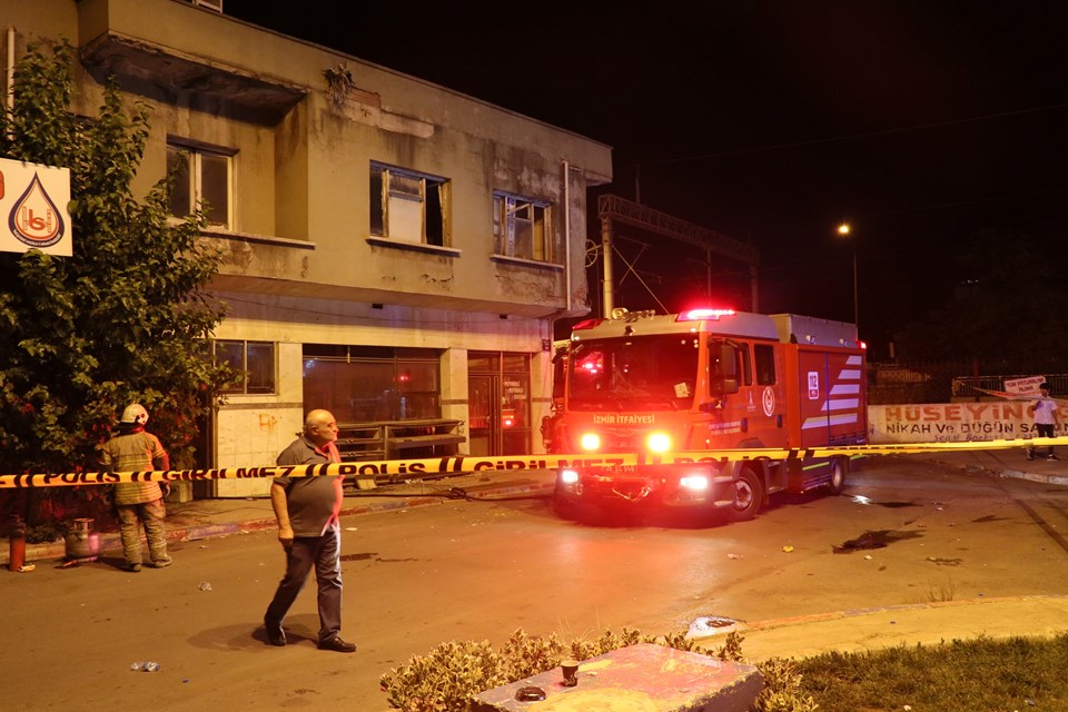 İzmir'de fırında patlama - 1