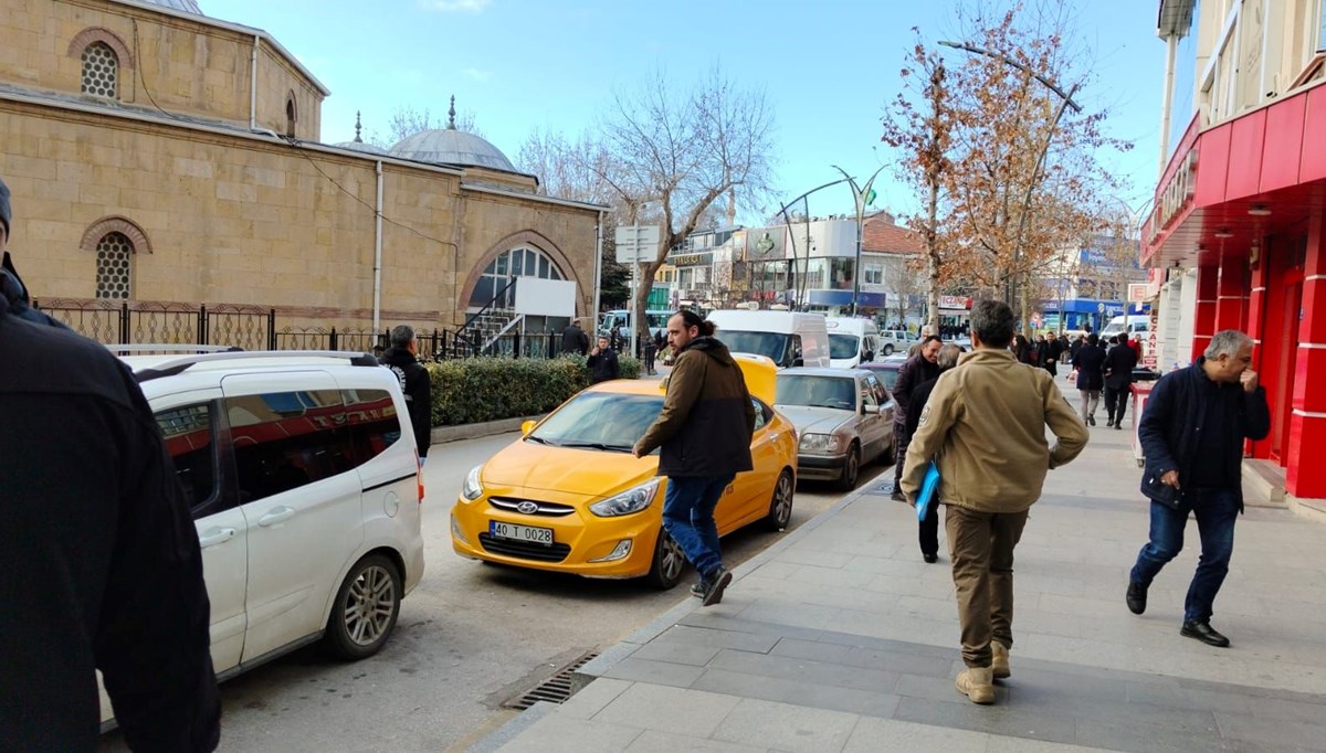 Bankada sırası gecikince asılsız bomba ihbarında bulundu