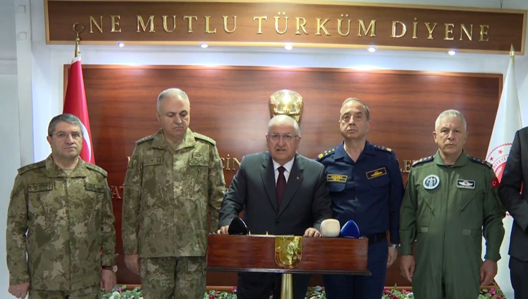 Türkiye'yi Yasa Boğan Patlamada 12 Asker Şehit Oldu: Bakan Güler'den Açıklama ve İnceleme Sözü