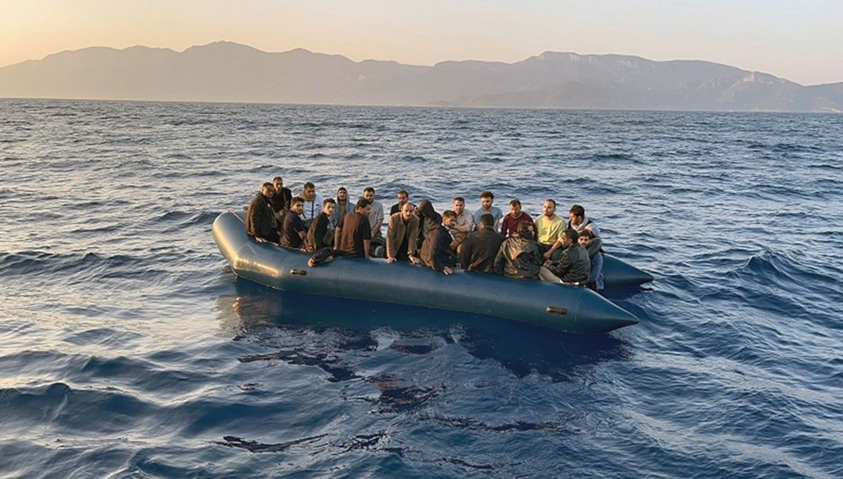 Yunanistan’ın geri ittiği göçmenler kurtarıldı