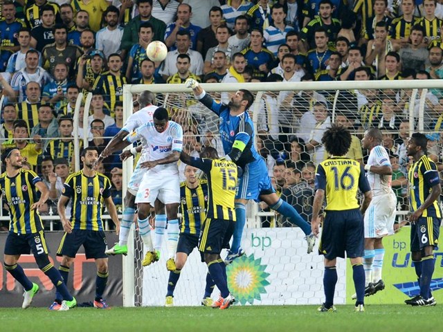 2012 De Oynanan Fenerbahce Marsilya Macinin Ilginc Detaylari Alex Valbuena Ayew Ivan Bebek Futbol Haberleri